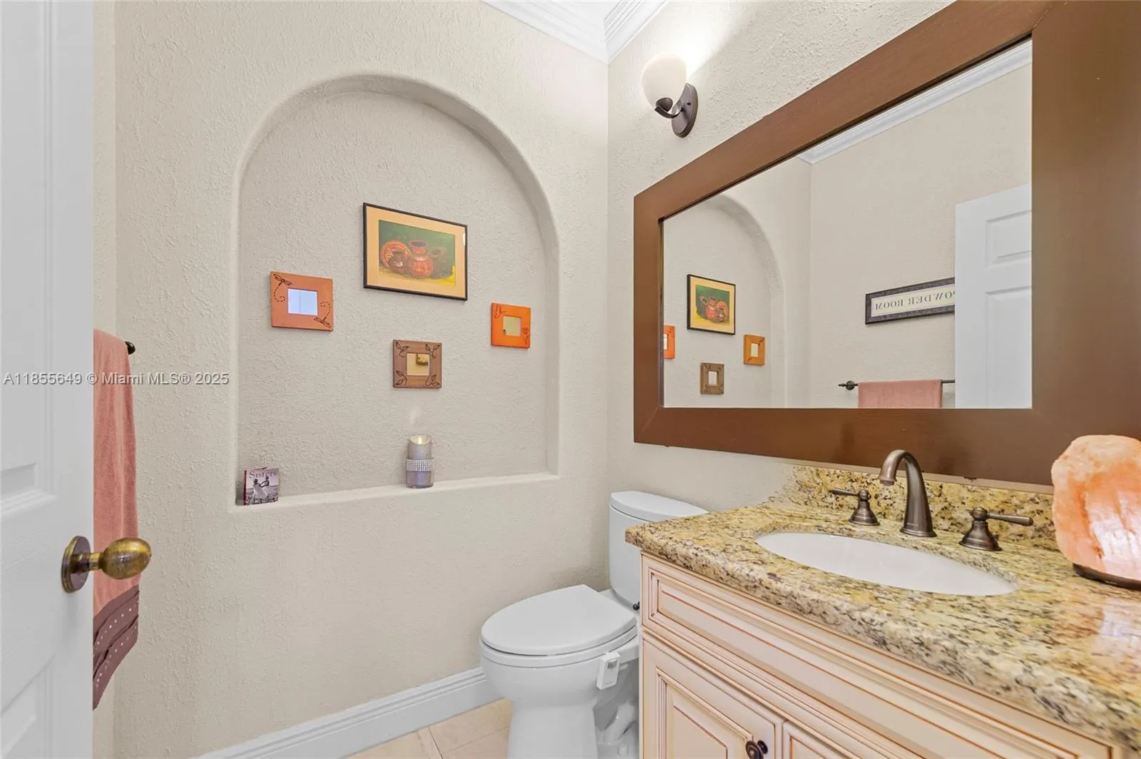1487 Blue Jay Cir