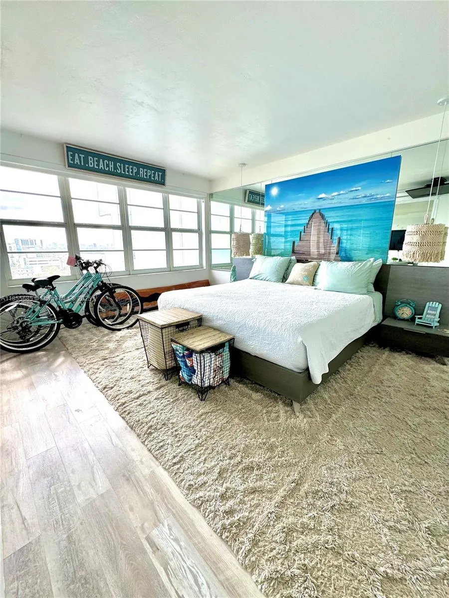 3111 N Ocean Dr, #1011