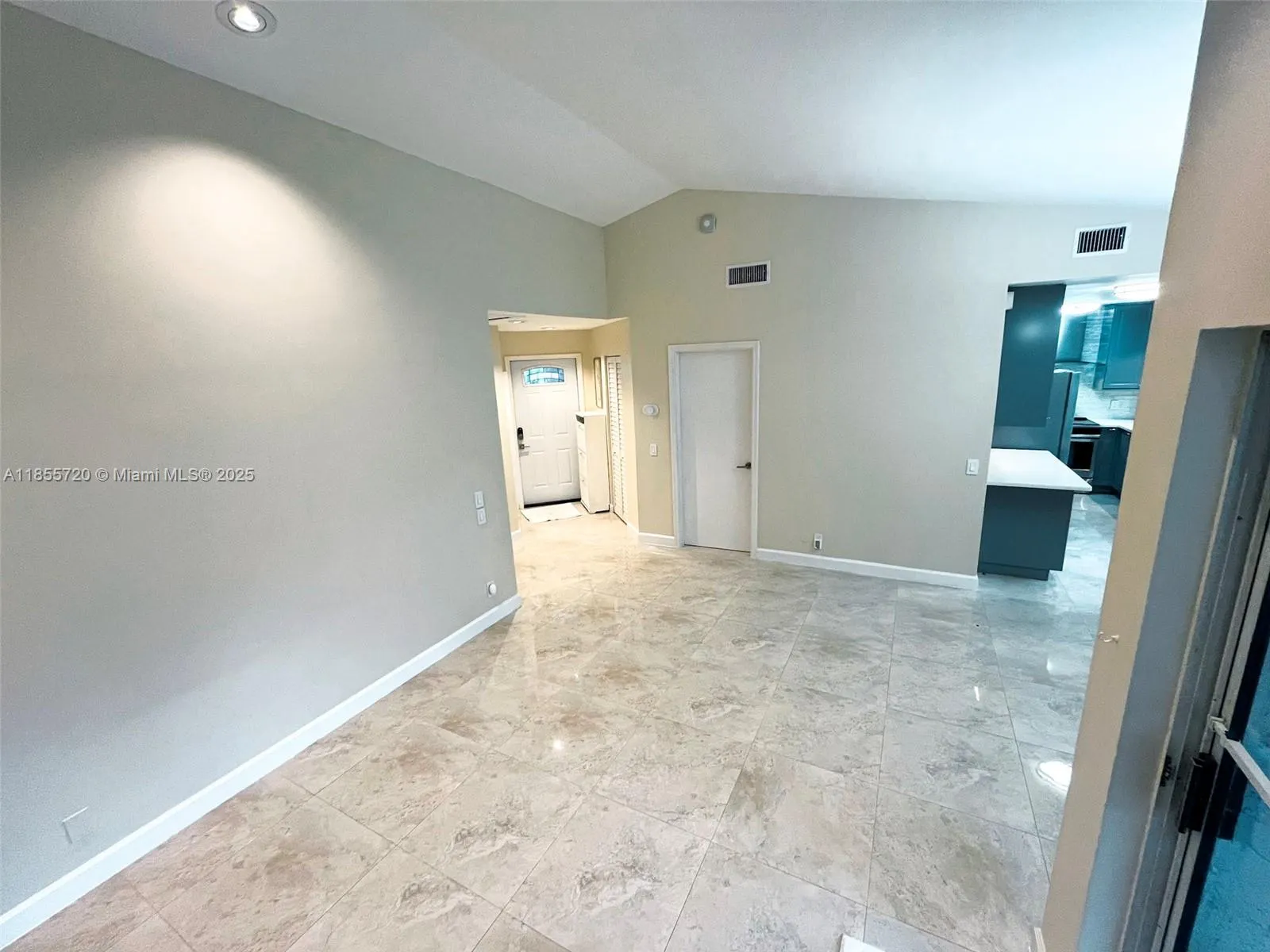 1462 Springside Dr