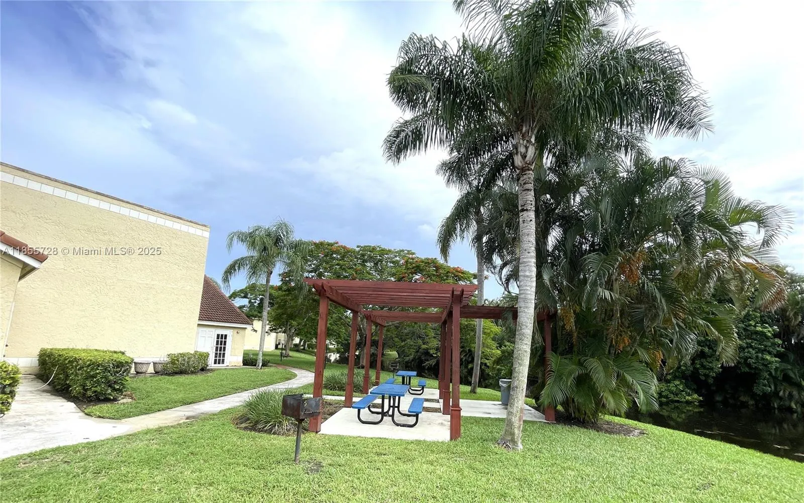 12760 Vista Isles Dr, #711