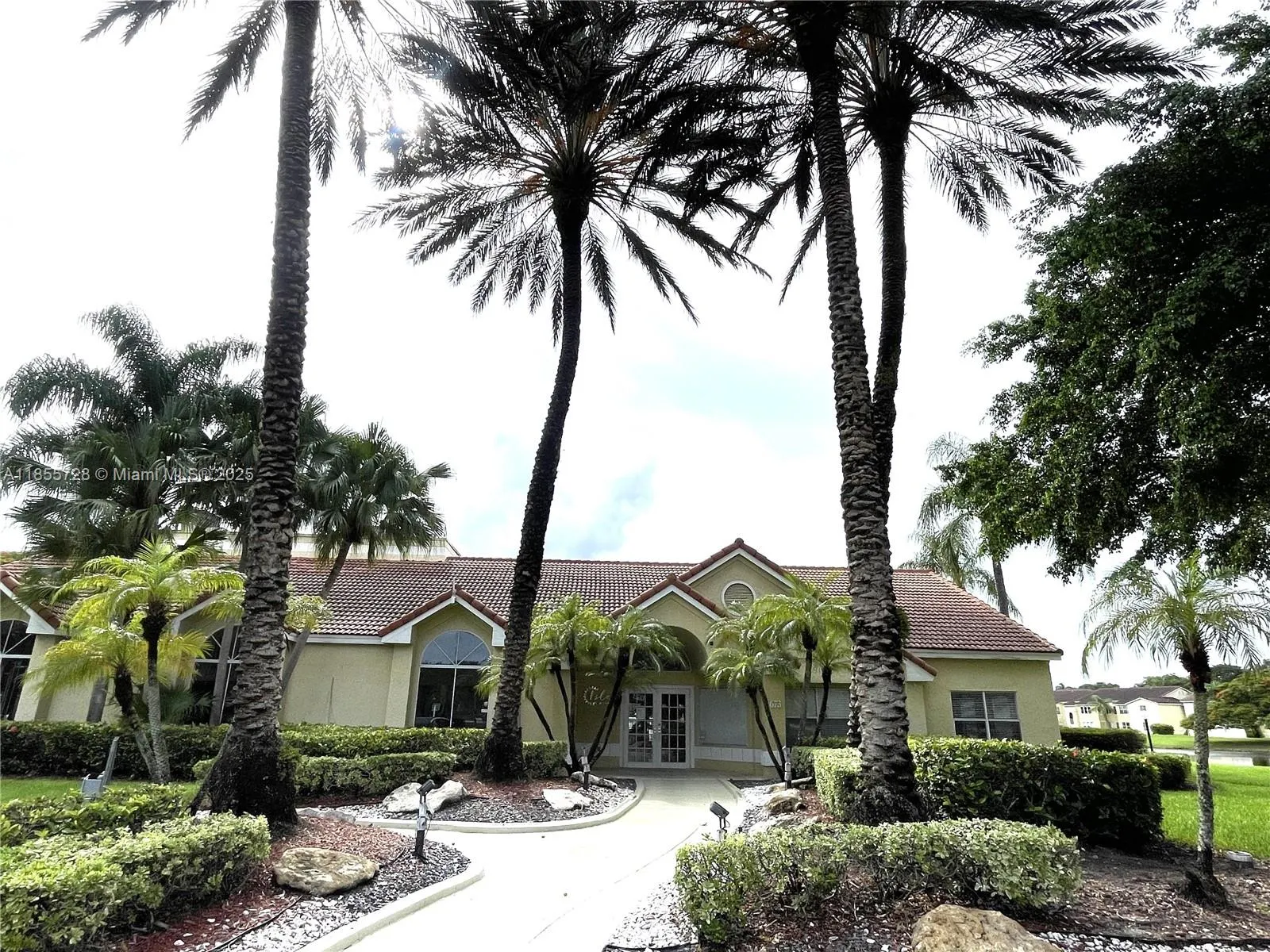 12760 Vista Isles Dr, #711