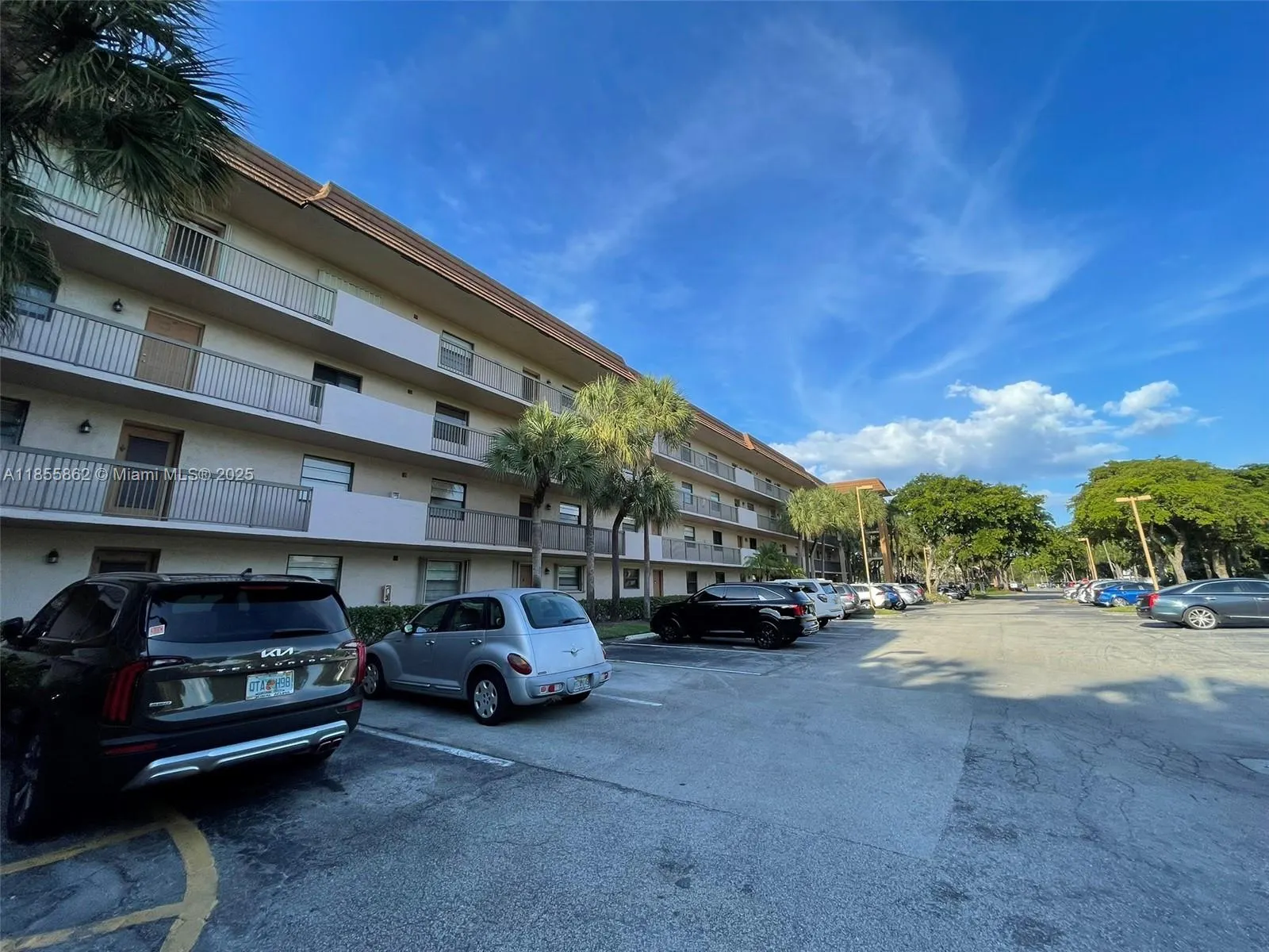4975 E Sabal Palm Blvd, #208