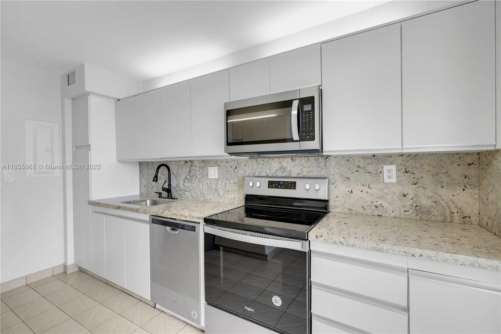 18151 NE 31st Ct, #317