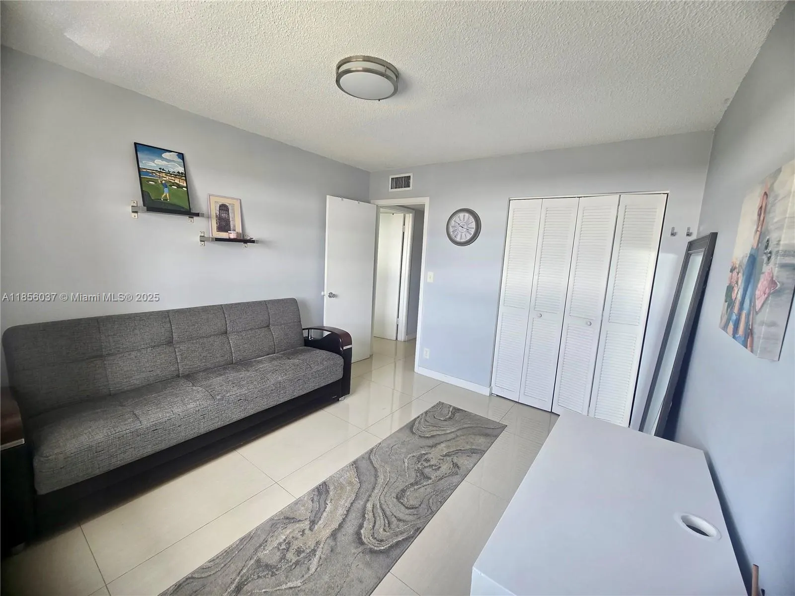 5300 Washington St, #U403