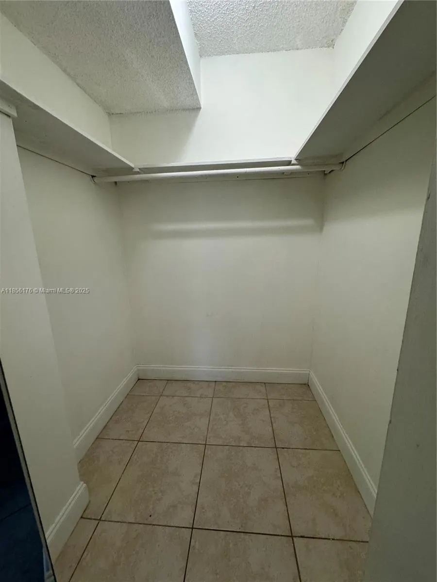 16465 NE 22nd Ave, #205