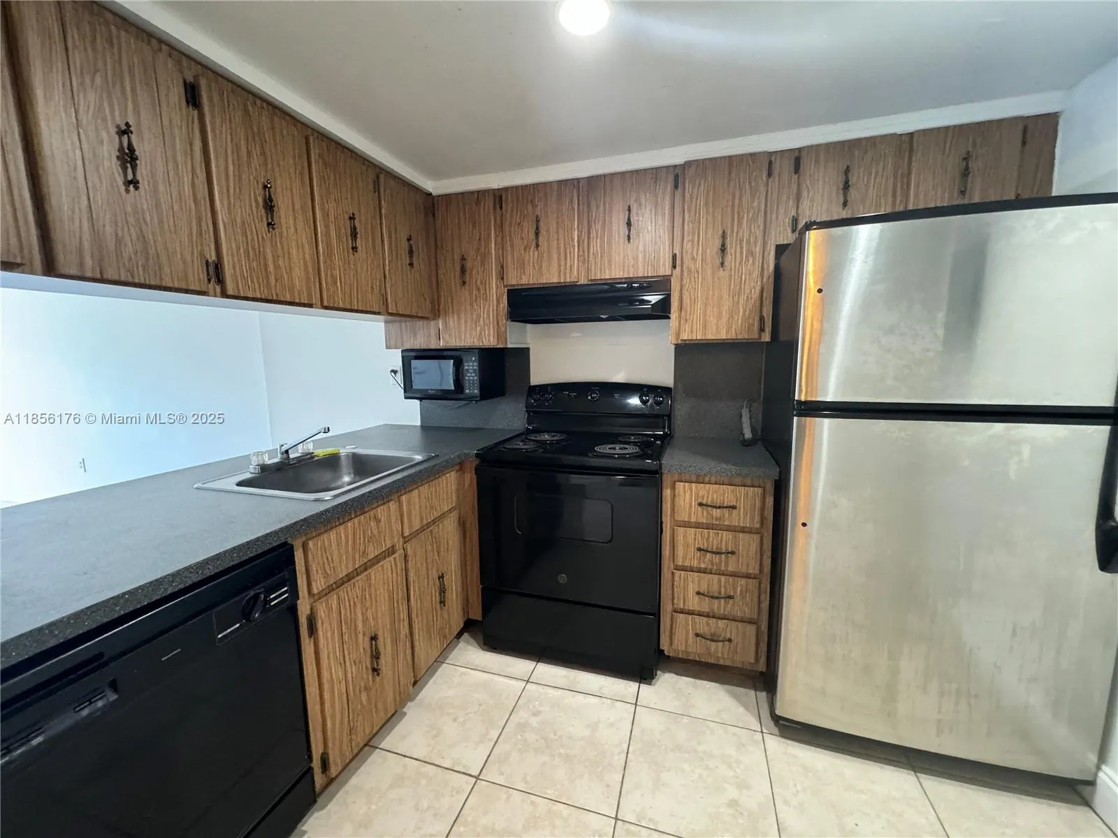 16465 NE 22nd Ave, #205