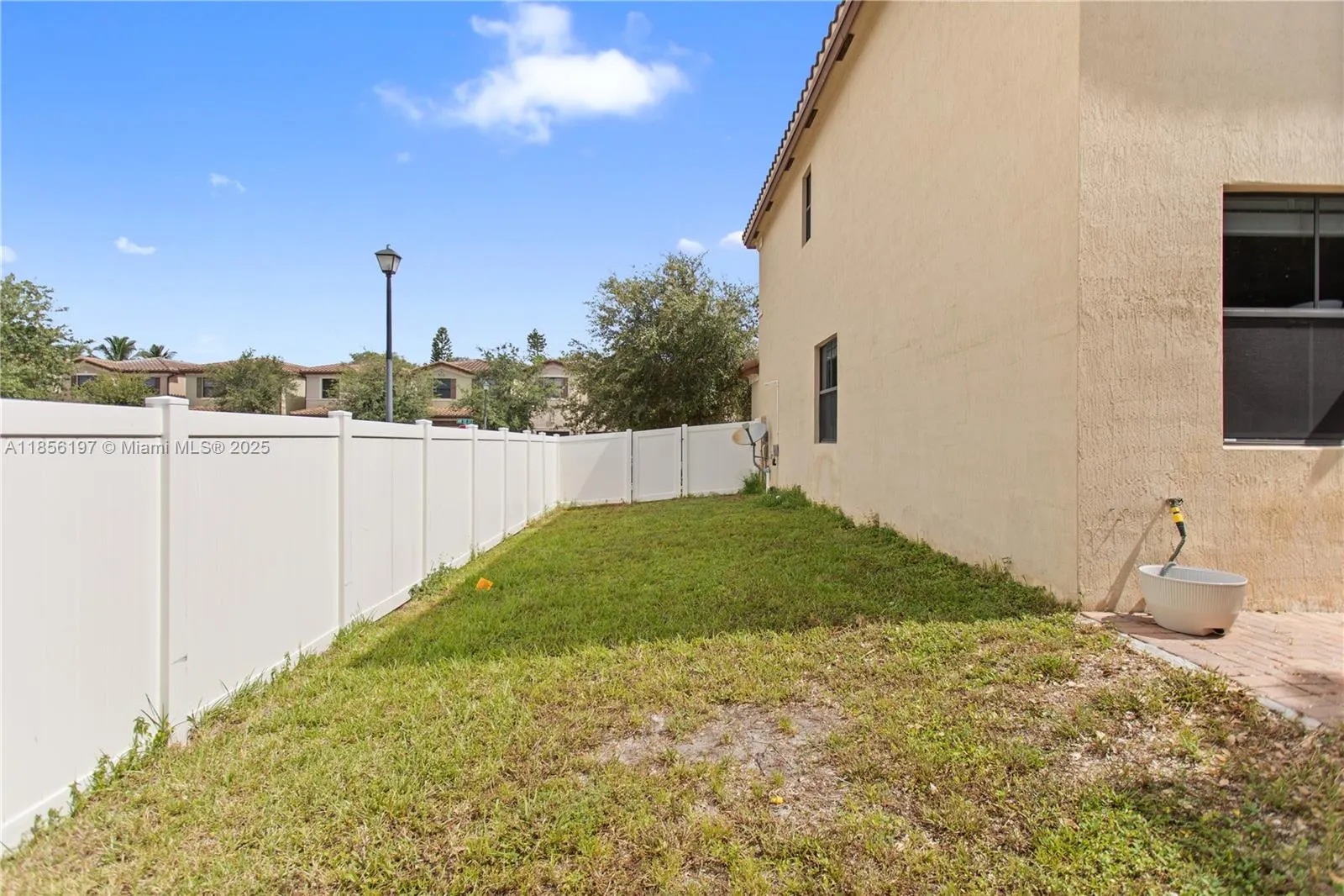 4638 NW 59th St
