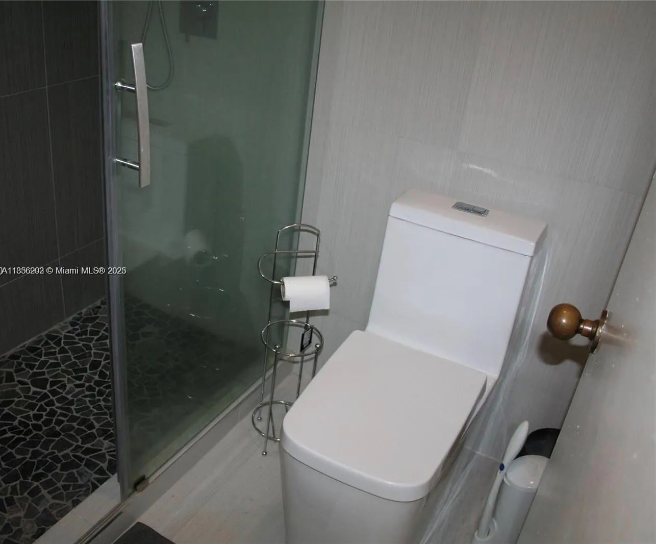 210 174th St, #1506