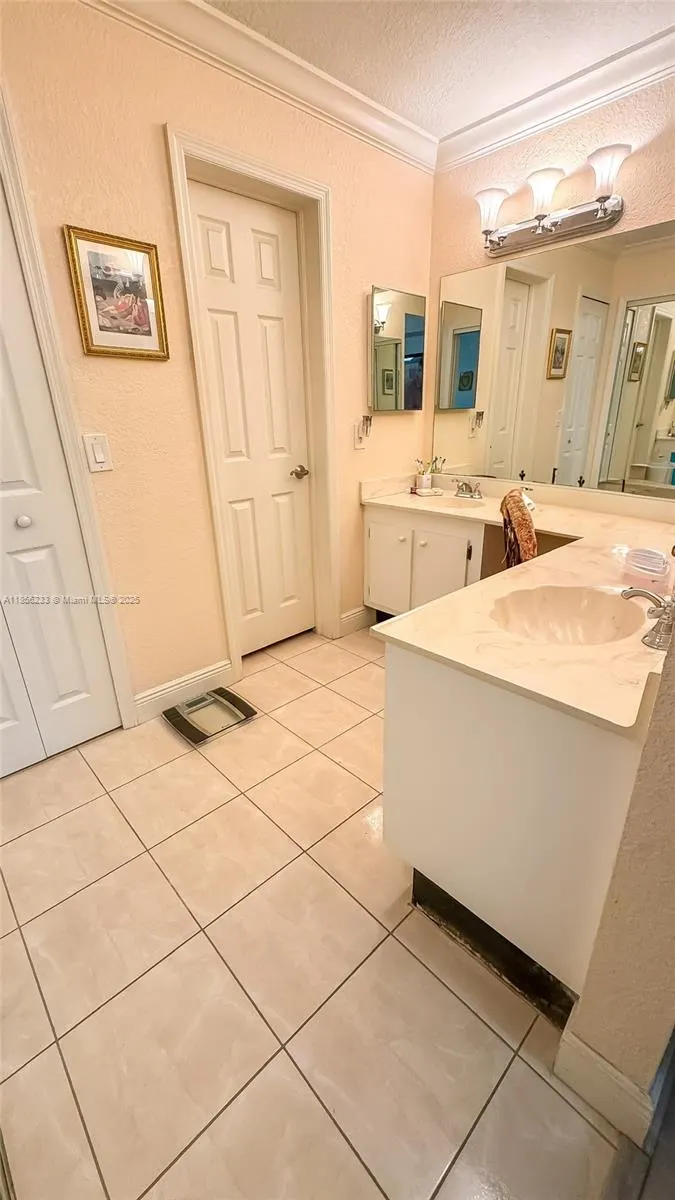 3570 Magellan Cir, #222-2