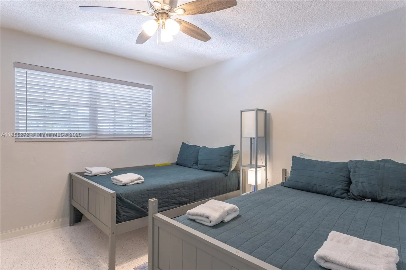 743 SE 10th Ter
