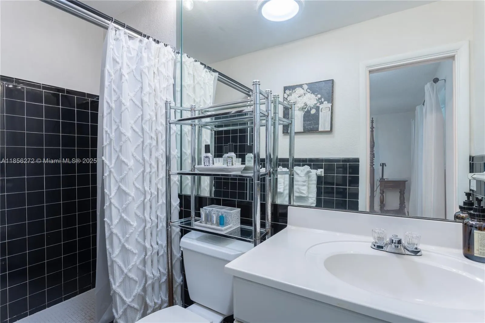 743 SE 10th Ter