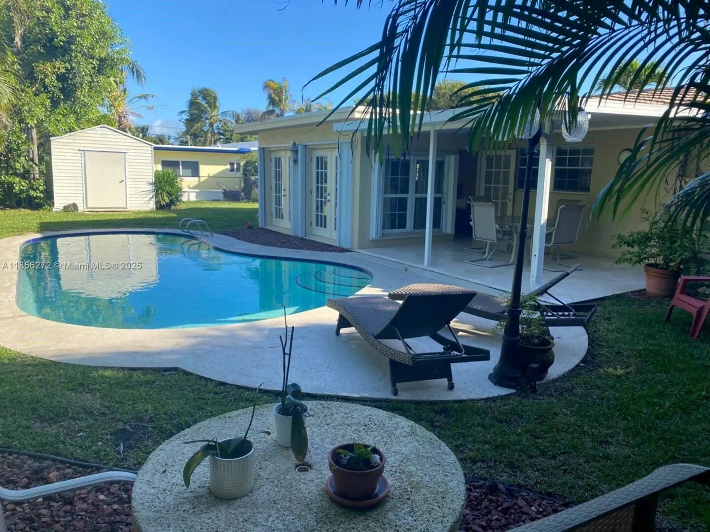 743 SE 10th Ter