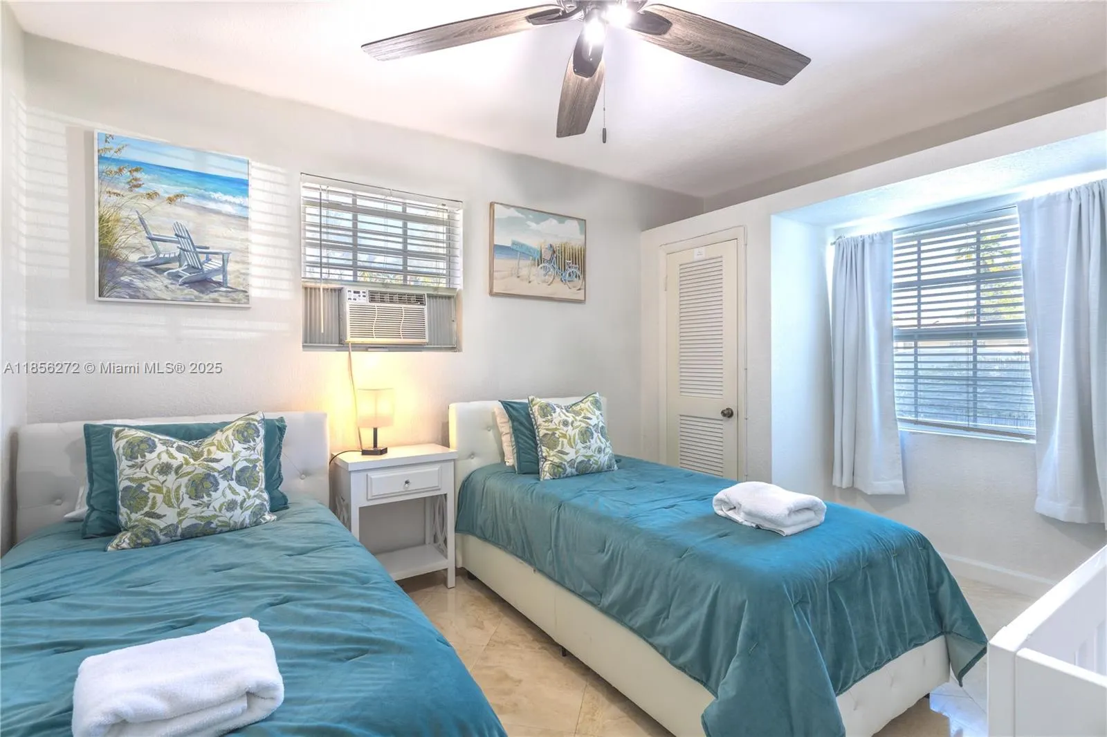 743 SE 10th Ter