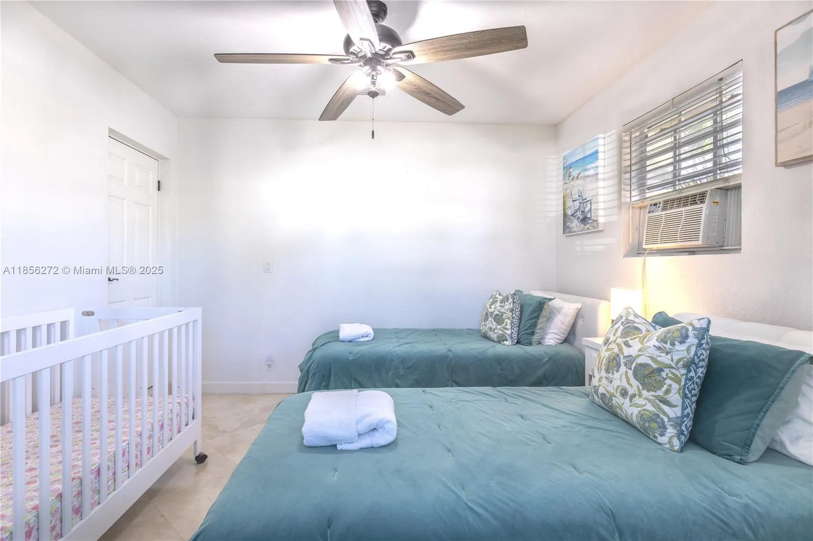 743 SE 10th Ter