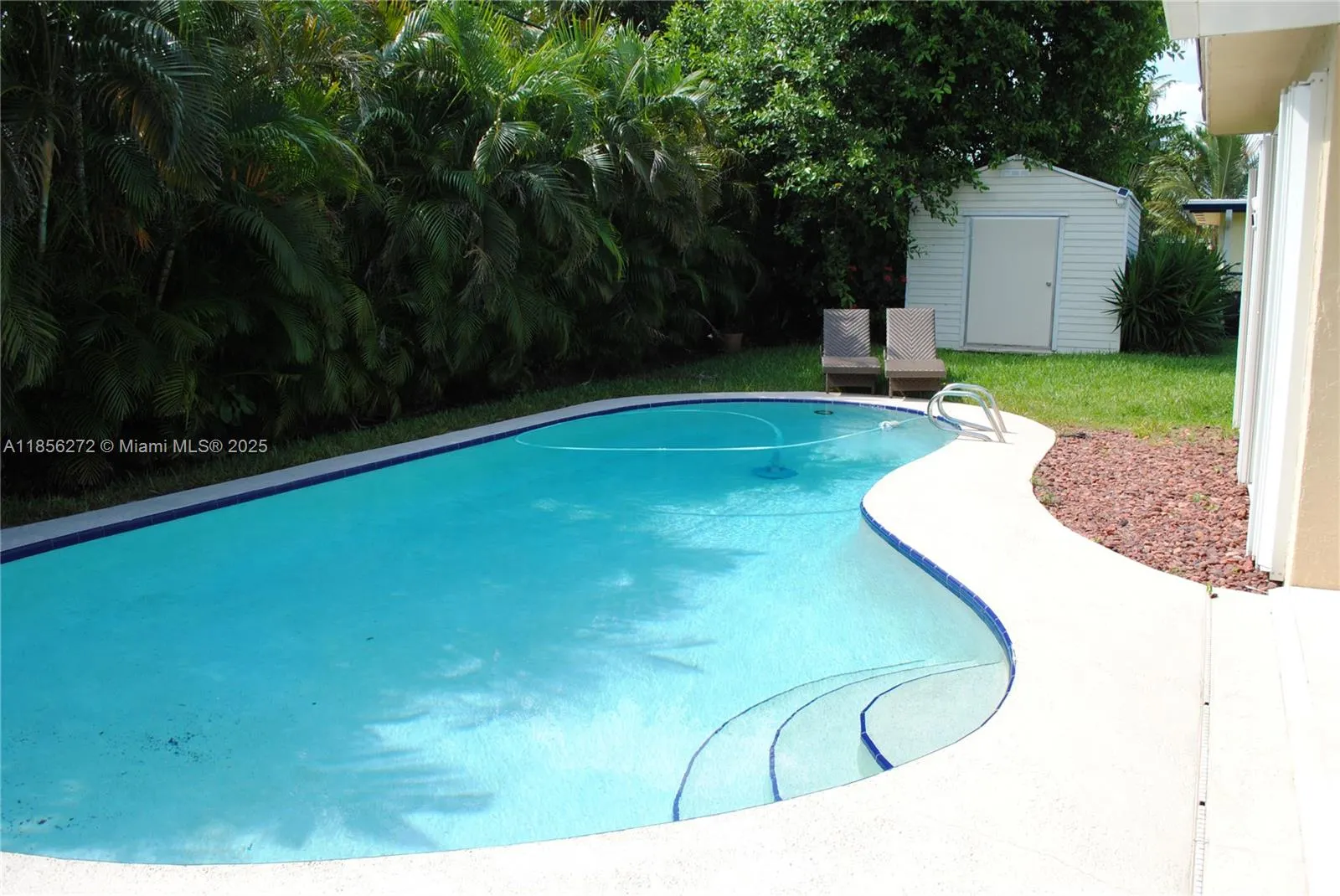 743 SE 10th Ter