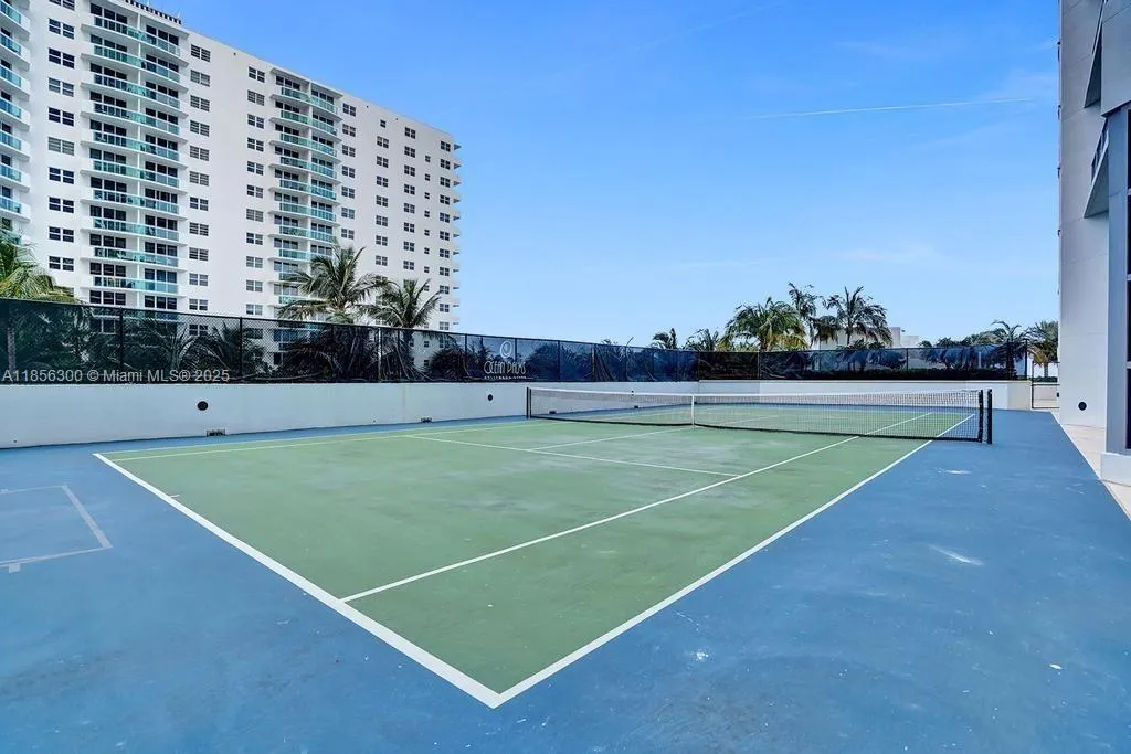 3101 S Ocean Dr, #1704