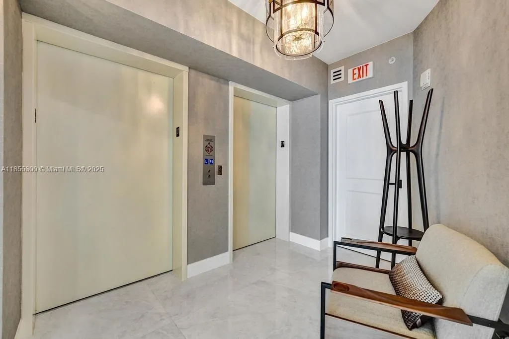 3101 S Ocean Dr, #1704