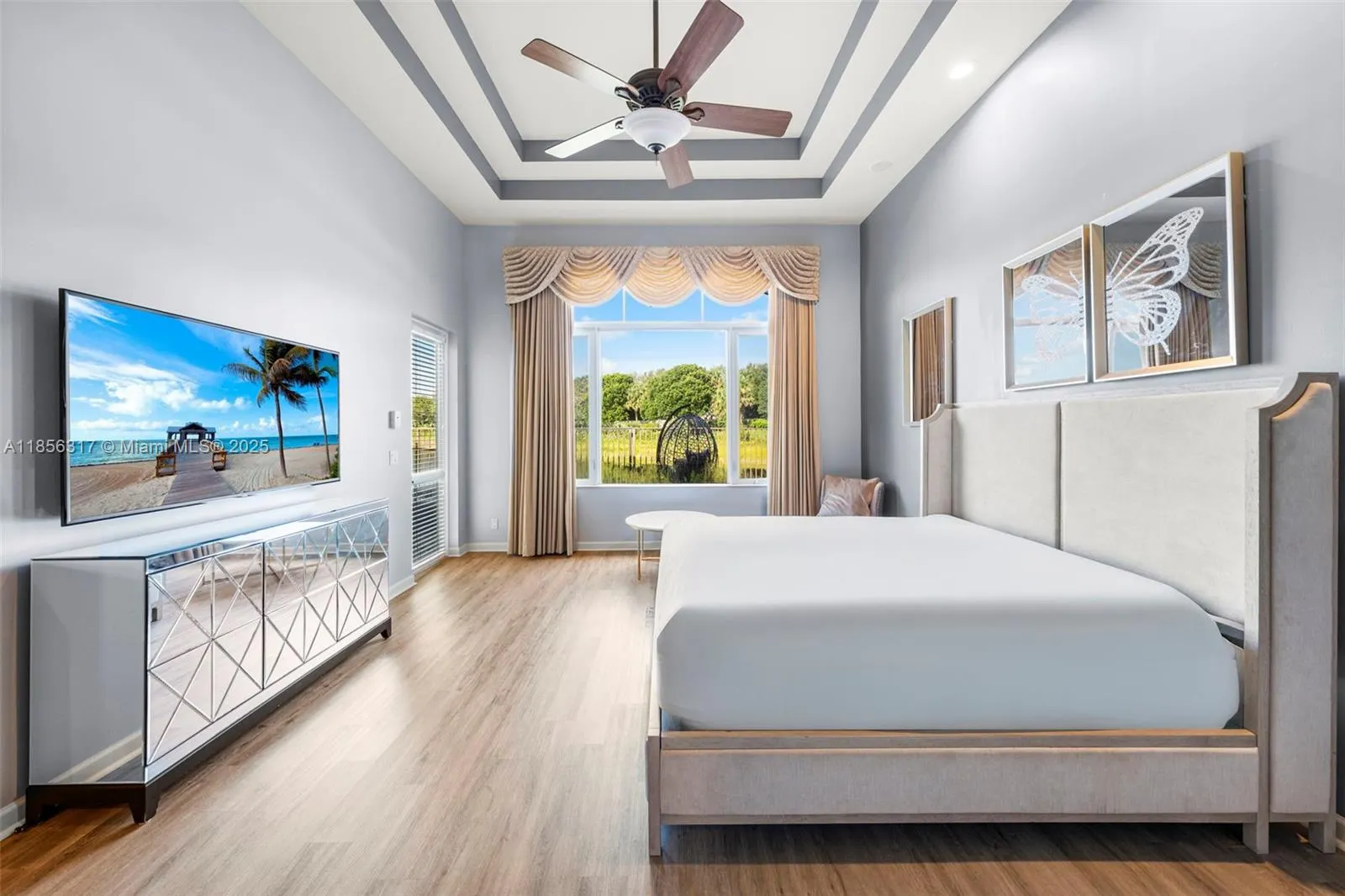 17771 Lake Azure Way