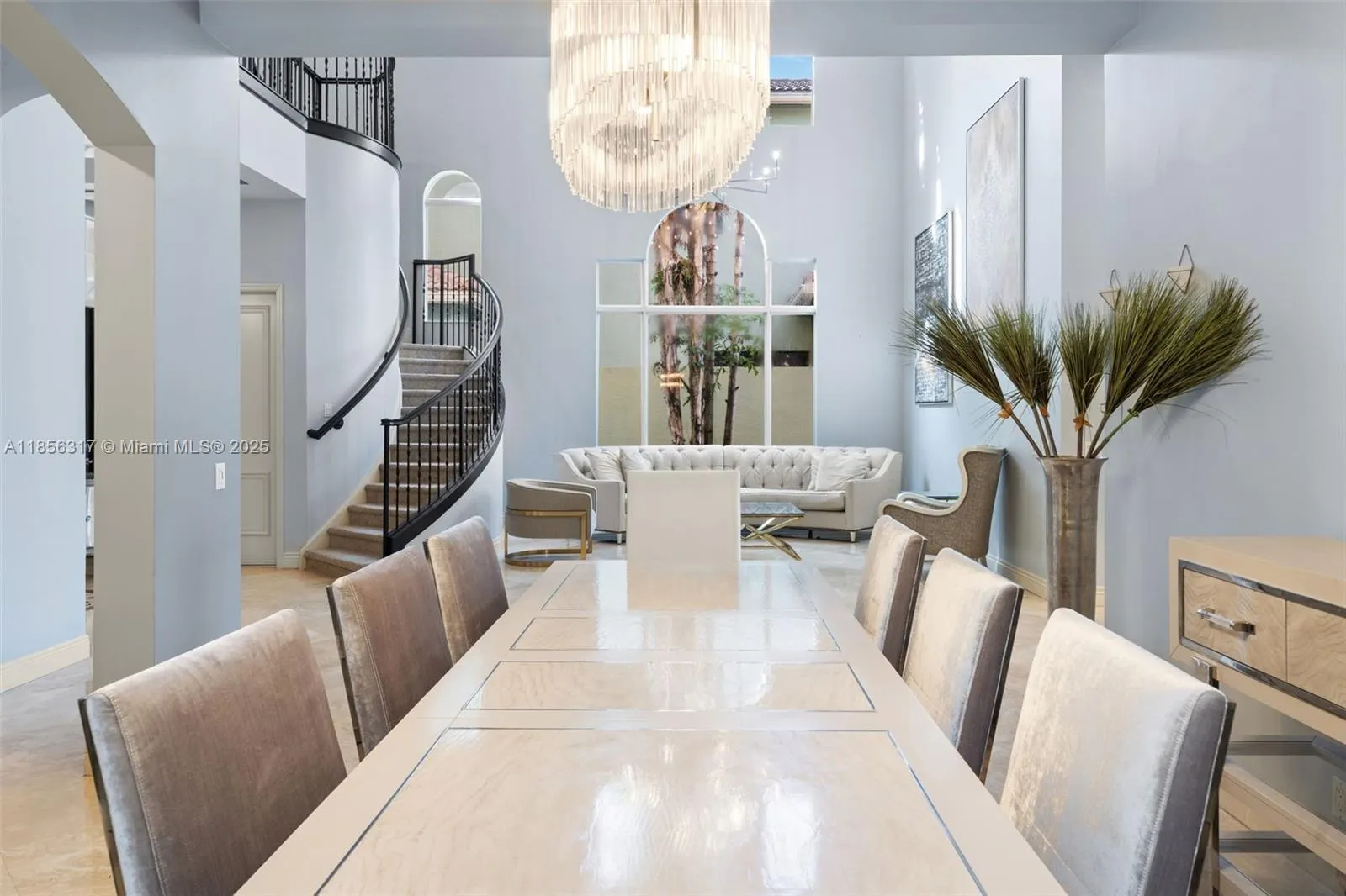 17771 Lake Azure Way