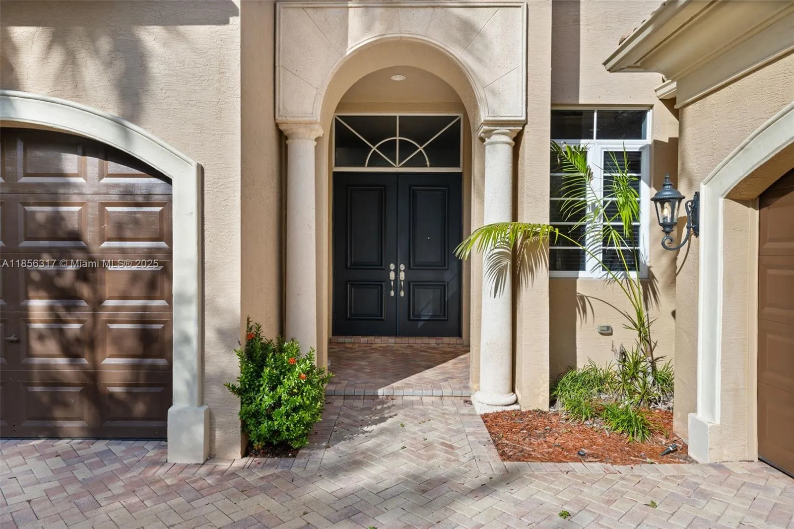 17771 Lake Azure Way