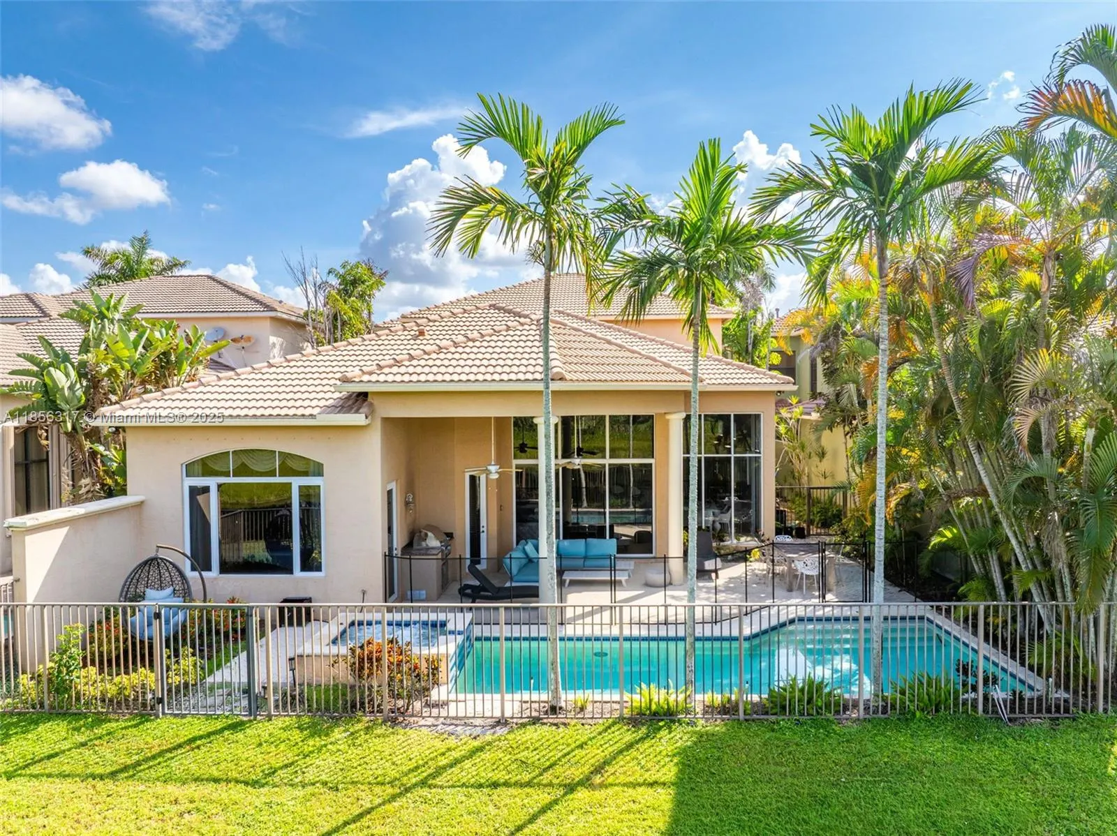 17771 Lake Azure Way