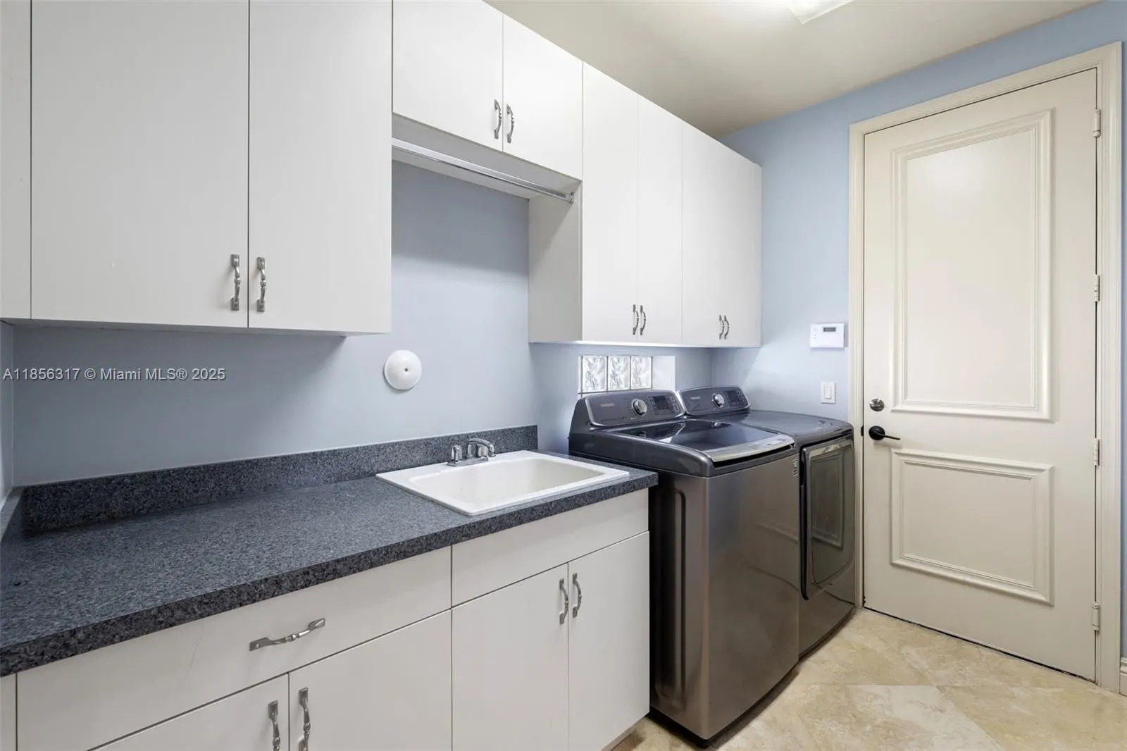 17771 Lake Azure Way