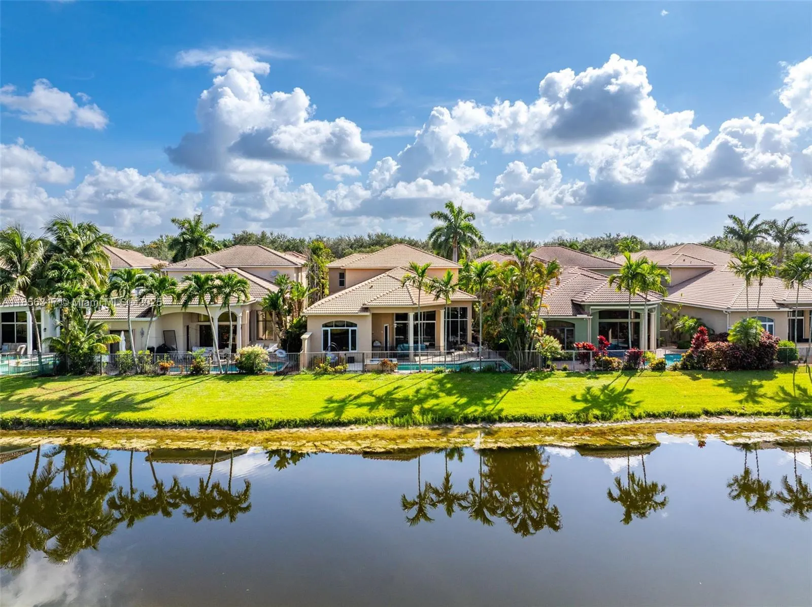 17771 Lake Azure Way