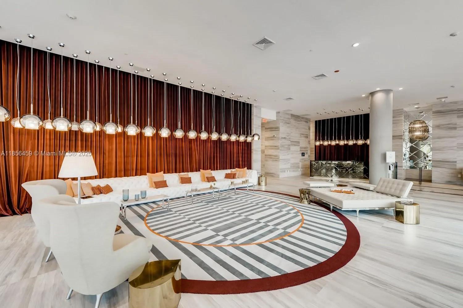 2000 Metropica Way, #1109