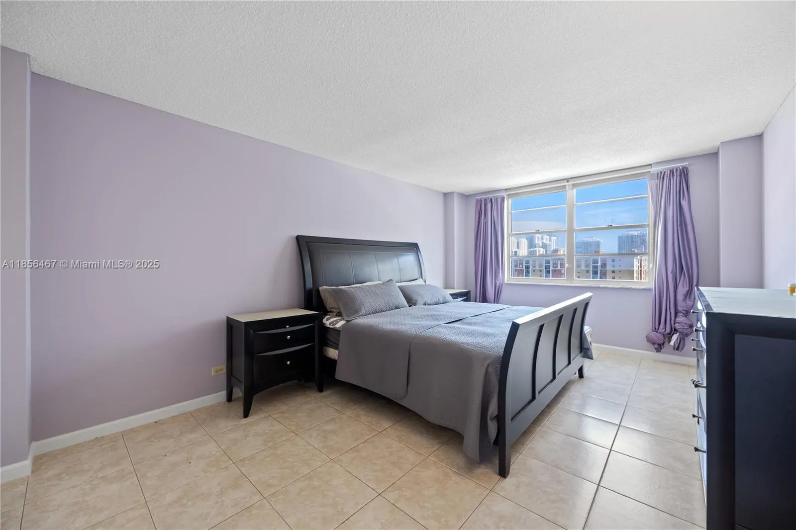 251 174th St, #812