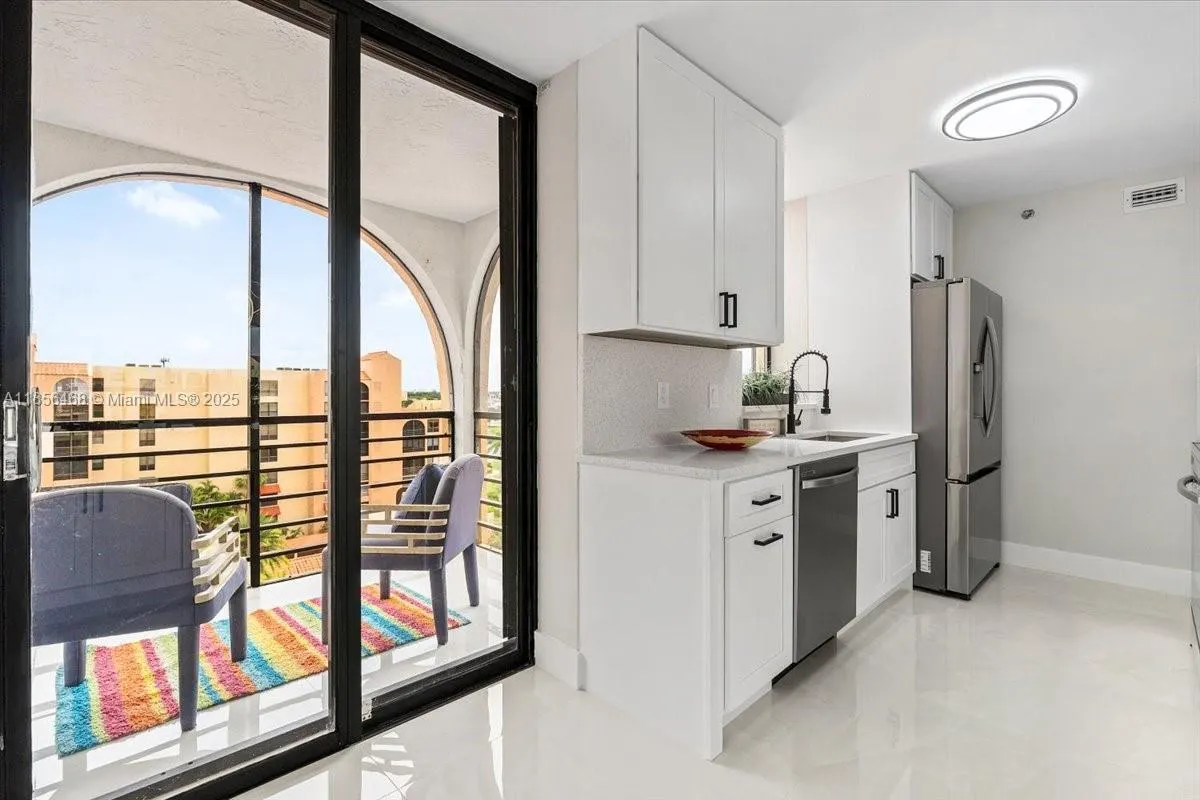 7129 Promenade Dr, #801