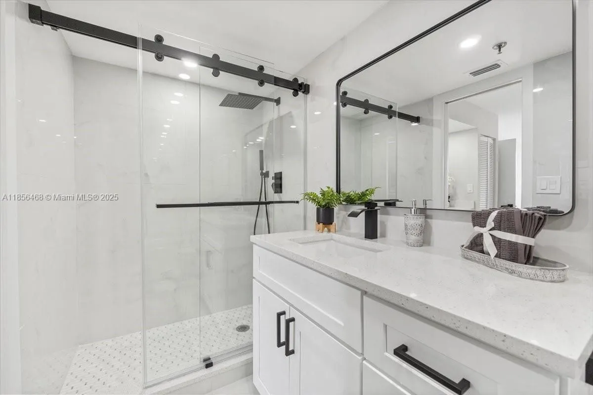 7129 Promenade Dr, #801