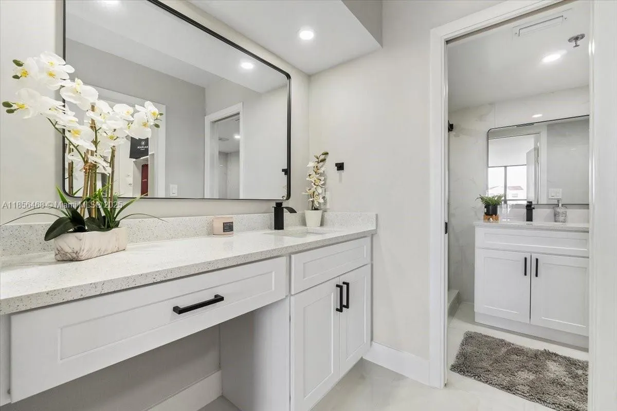 7129 Promenade Dr, #801