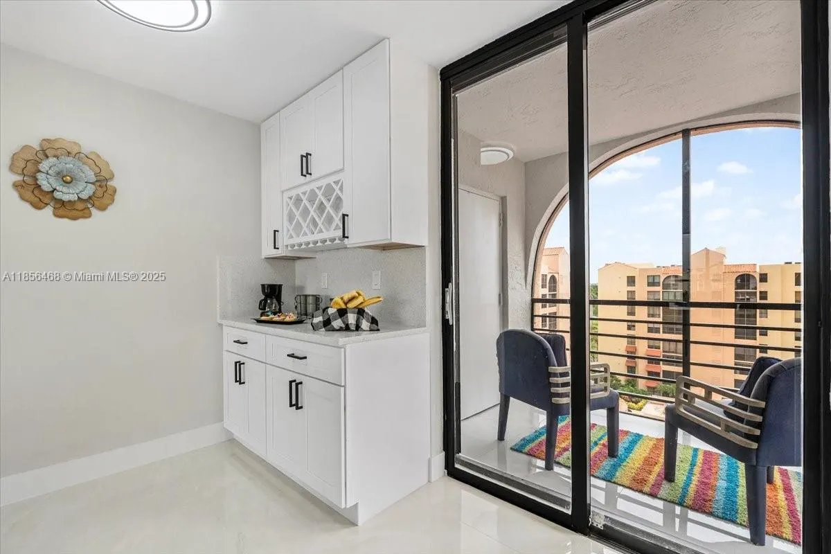7129 Promenade Dr, #801
