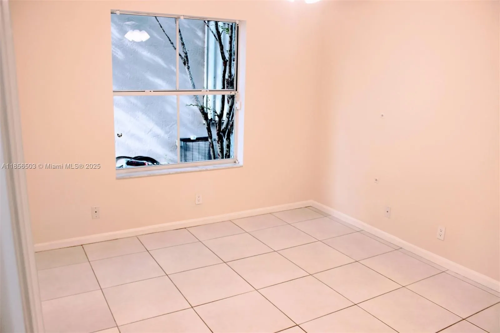 959 Falling Water Rd