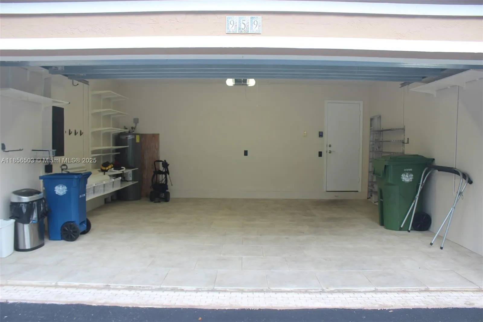 959 Falling Water Rd
