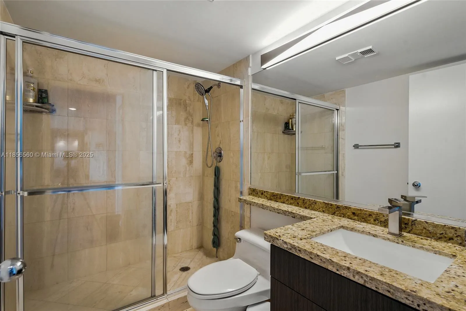 3600 Mystic Pointe Dr, #305