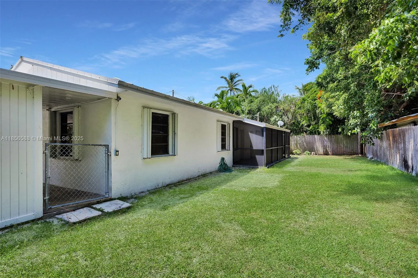 82207 Old Hwy