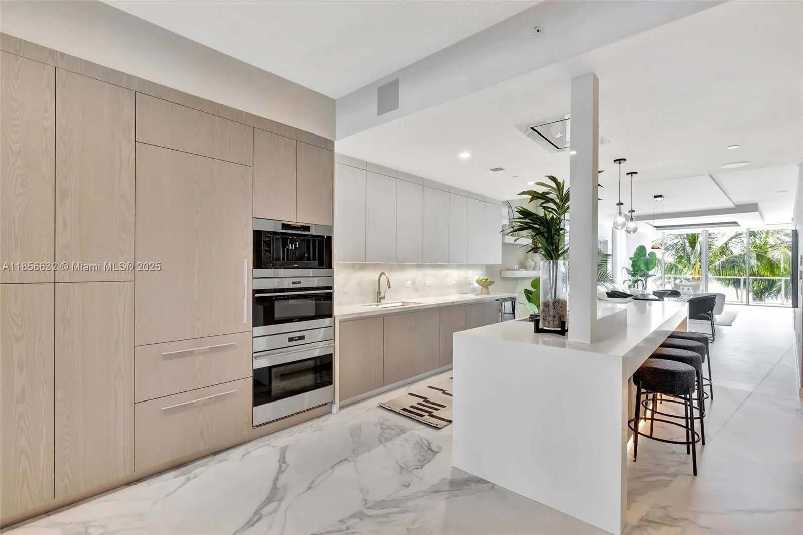 2200 N Ocean Blvd, #S303