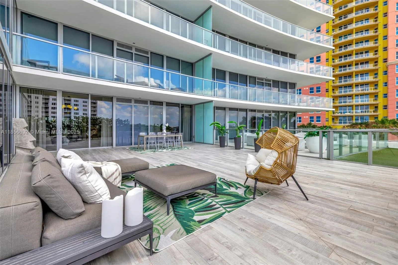 2200 N Ocean Blvd, #S303