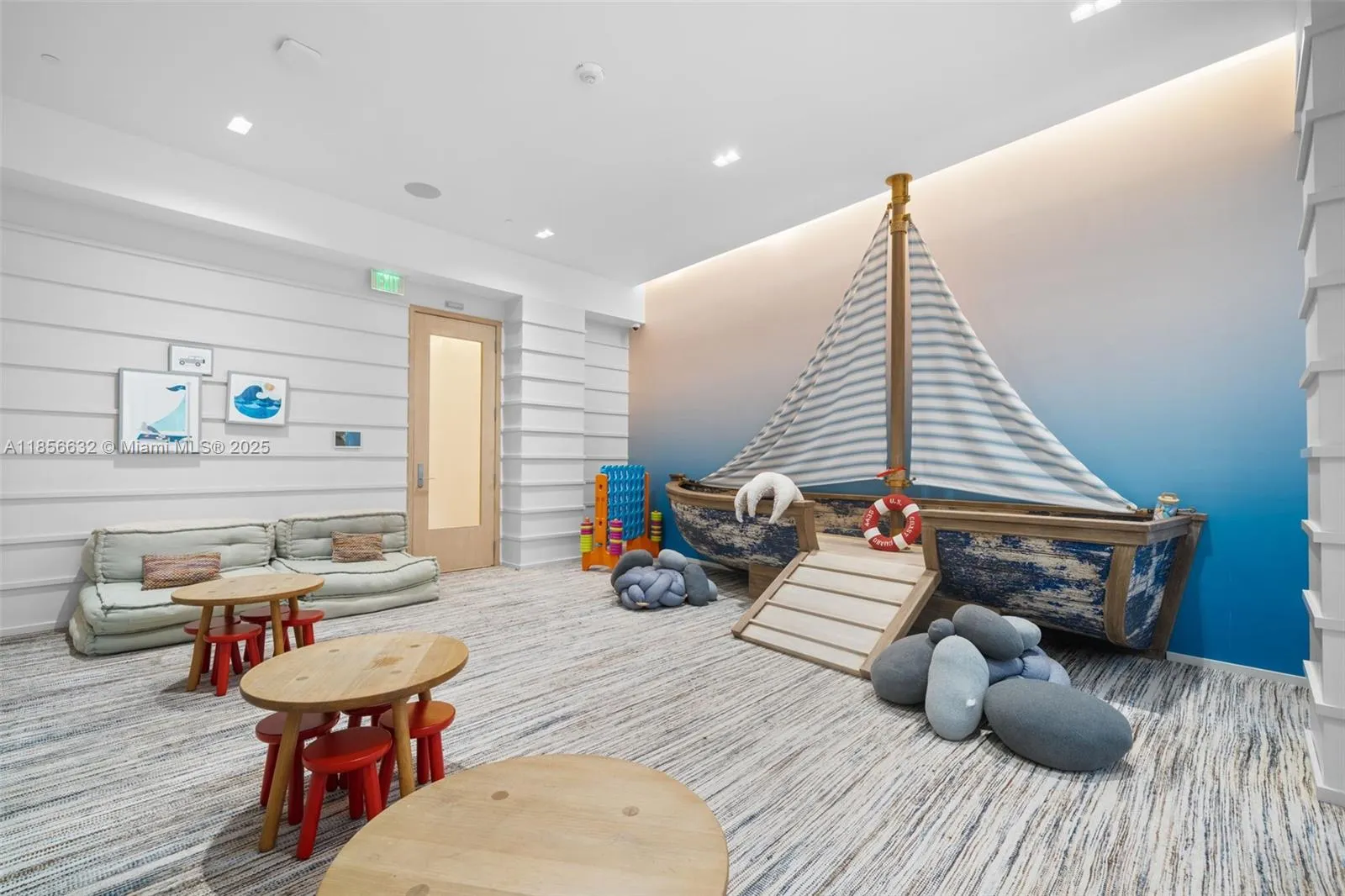 2200 N Ocean Blvd, #S303