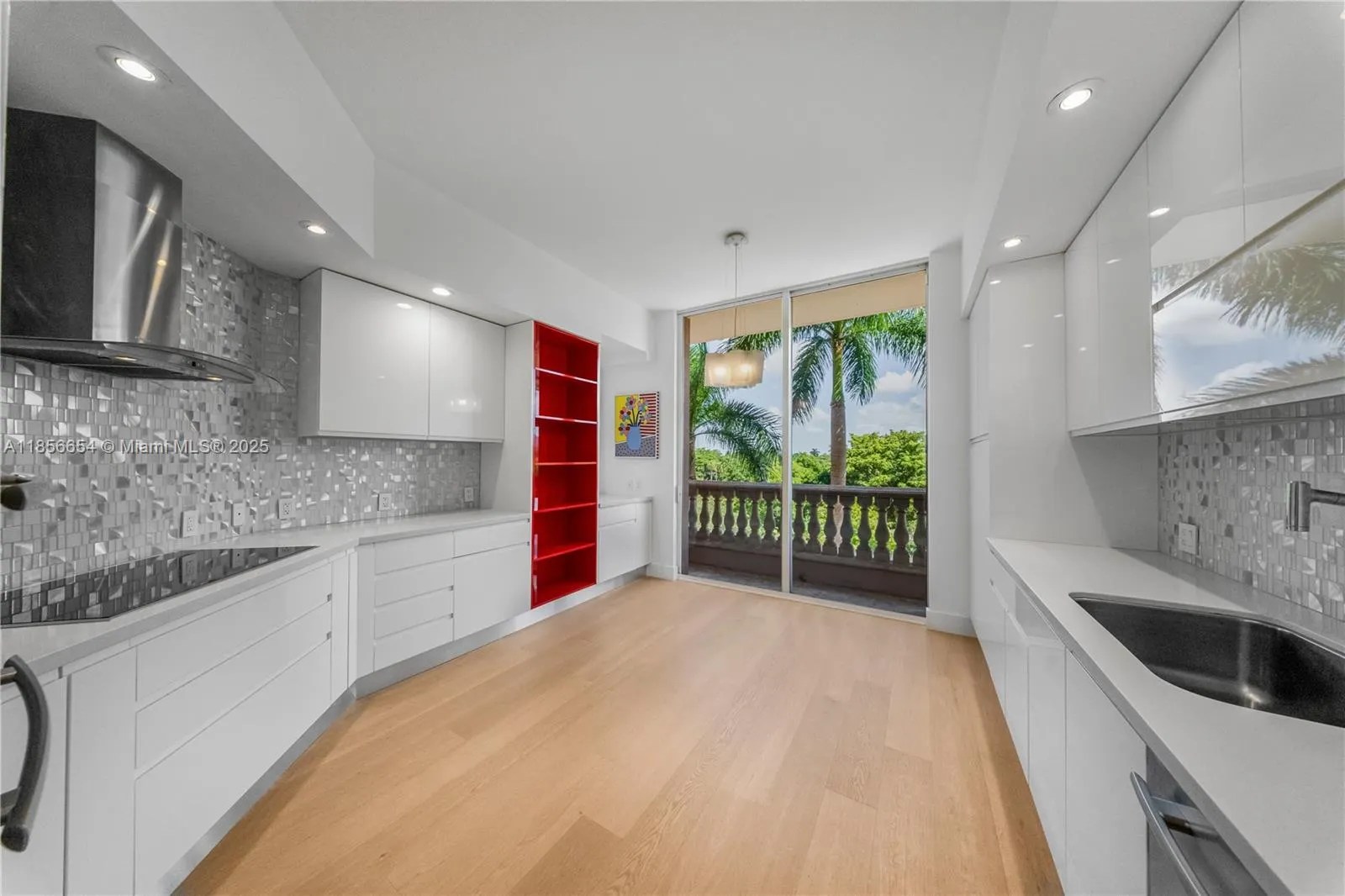 626 Coral Way, #402