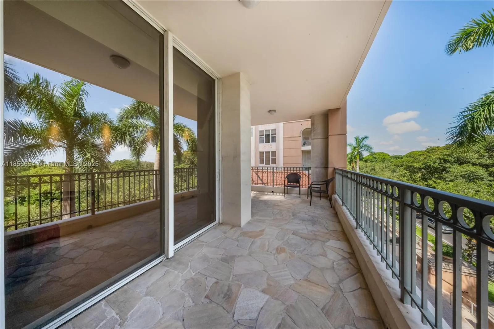 626 Coral Way, #402
