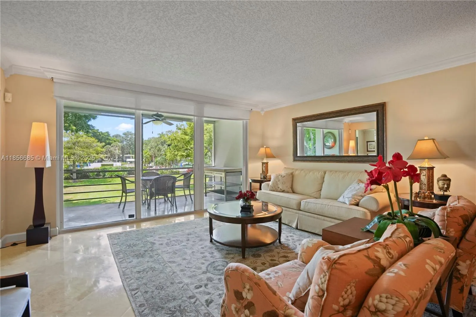 350 Oaks Ln, #222