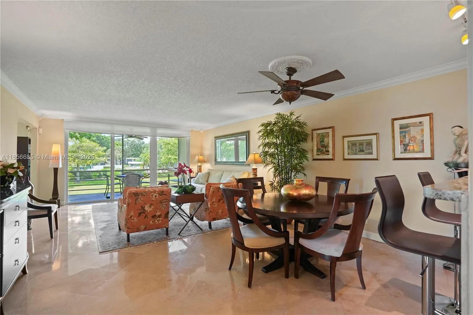 350 Oaks Ln, #222