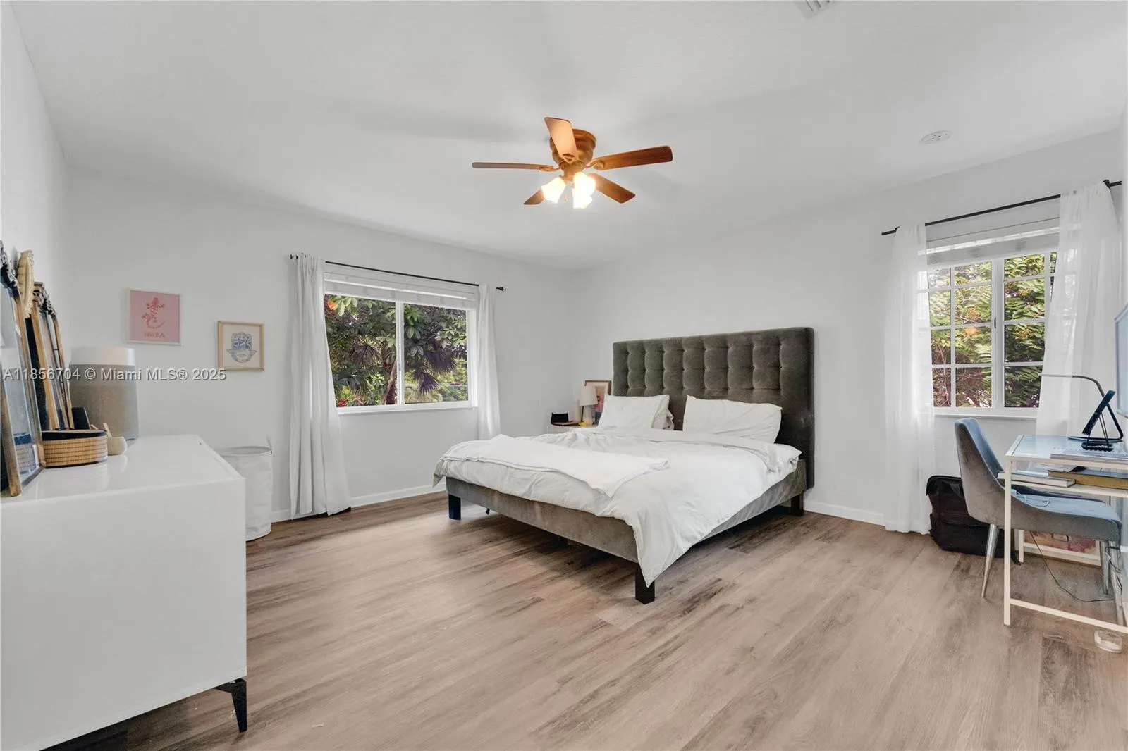 8080 NW 27th St