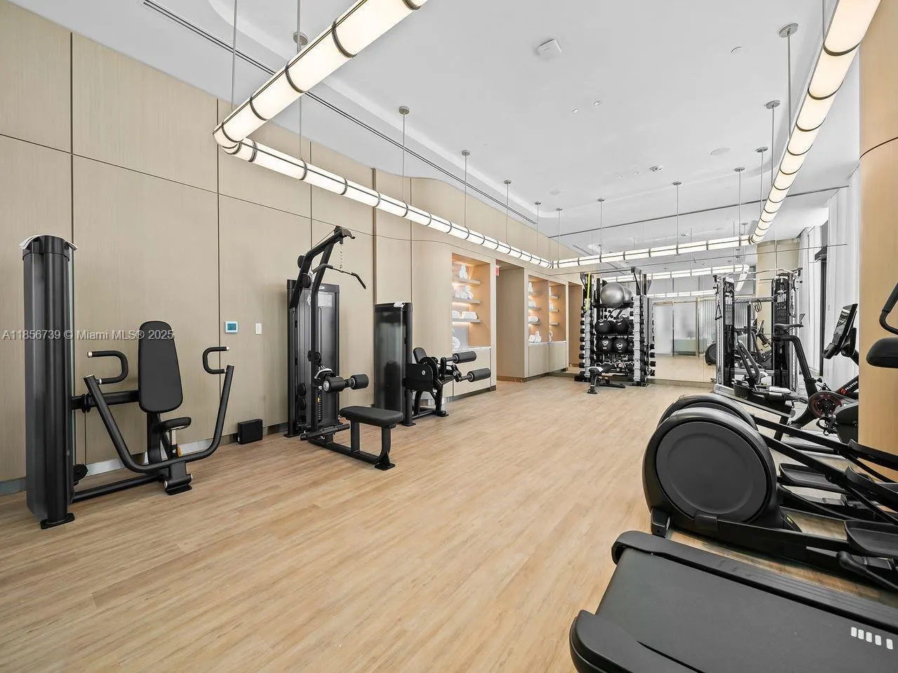 900 N Ocean, #1004
