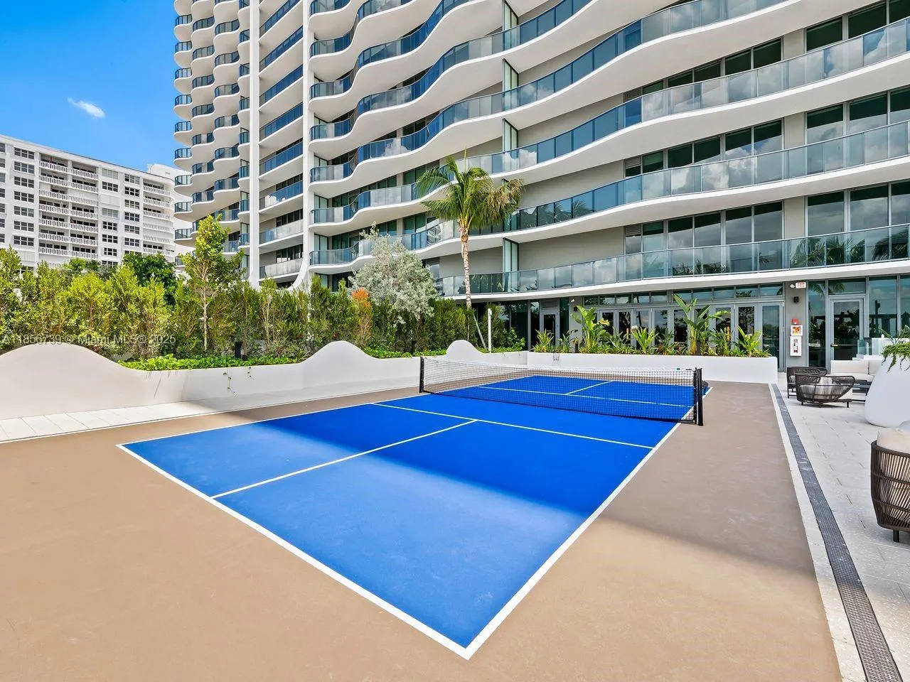 900 N Ocean, #1004