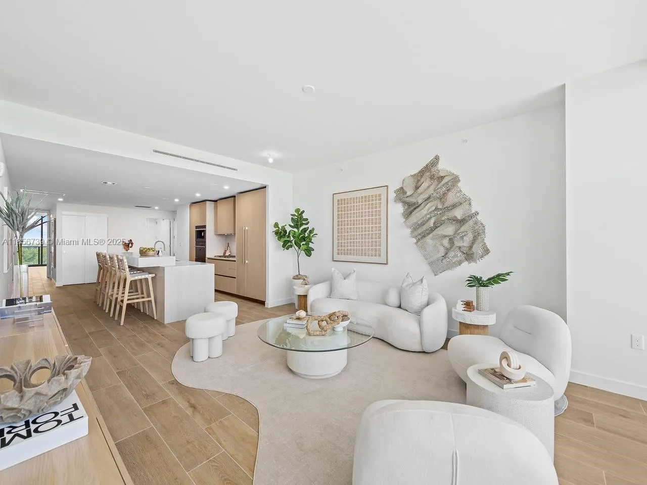 900 N Ocean, #1004
