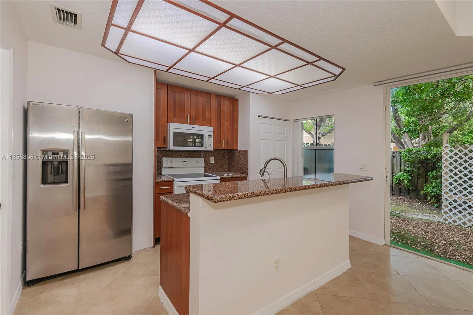 4958 White Mangrove Way E, #401