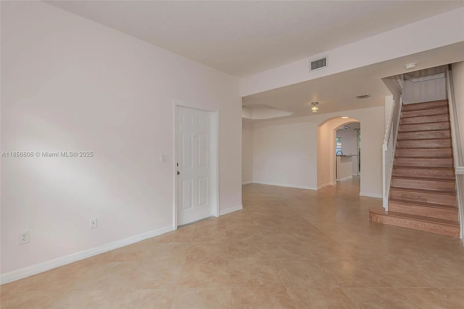 4958 White Mangrove Way E, #401
